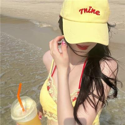 白色的女人
